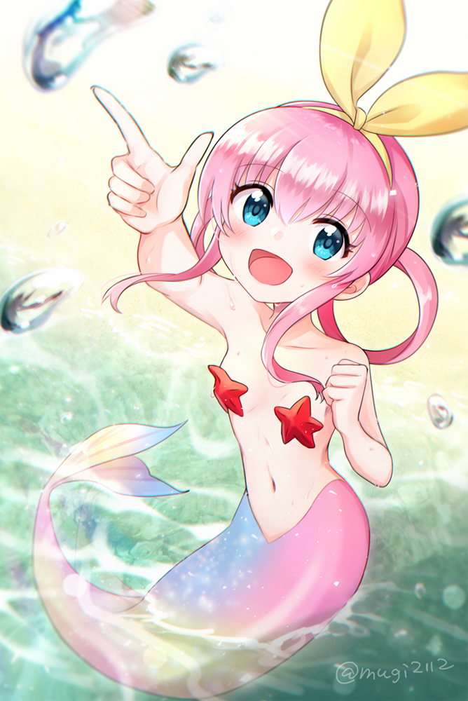 :d arm_up bangs bare_arms bare_shoulders beach blue_eyes blurry blurry_background blurry_foreground blush breasts collarbone day depth_of_field eyebrows_visible_through_hair hair_between_eyes hair_ribbon hair_rings index_finger_raised mermaid monster_girl monsterification mugi_(iccomae) navel open_mouth outdoors pink_hair ribbon sand sherlock_shellingford sidelocks small_breasts smile solo starfish tantei_opera_milky_holmes twitter_username water water_drop yellow_ribbon