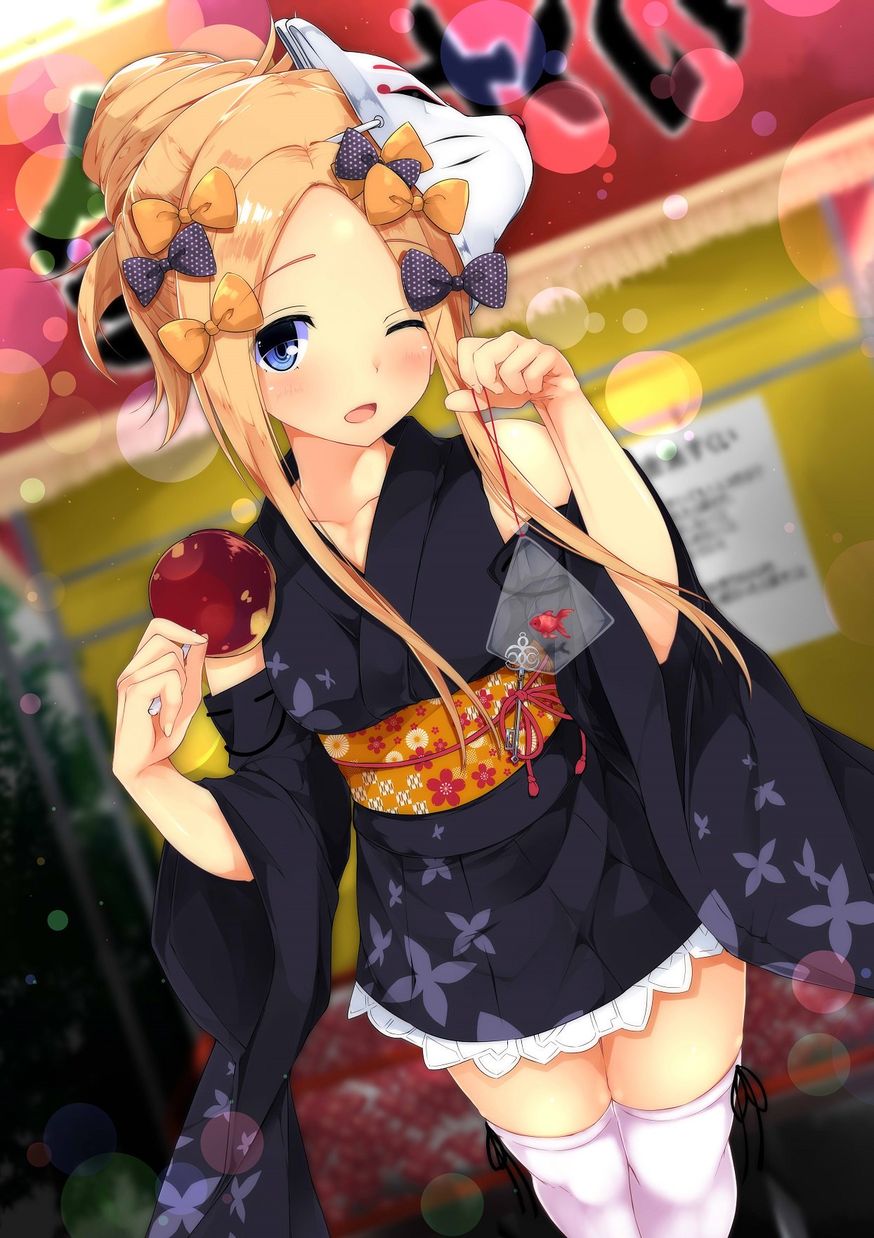 :d abigail_williams_(fate/grand_order) alternate_costume alternate_hairstyle bare_shoulders blonde_hair blush bow collarbone commentary_request detached_sleeves fan fate/grand_order fate_(series) fish floral_print forehead hair_bow hair_bun highres japanese_clothes key kimono looking_at_viewer mask obi one_eye_closed open_mouth orange_bow polka_dot polka_dot_bow purple_bow sash short_kimono sidelocks sleeveless sleeveless_kimono smile solo thighhighs tries white_legwear wide_sleeves