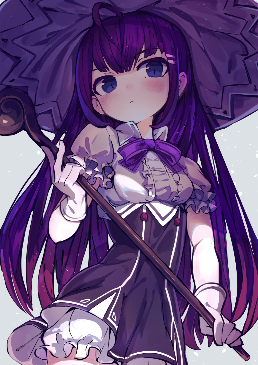ahoge black_skirt blue_eyes blush bow bowtie breasts closed_mouth commentary eyebrows_visible_through_hair gatakigi_gama gloves grey_background hair_ornament hairclip hat high-waist_skirt highres holding long_hair looking_at_viewer original puffy_short_sleeves puffy_sleeves purple_hair purple_neckwear short_sleeves simple_background skirt small_breasts solo staff upper_body white_gloves witch_hat