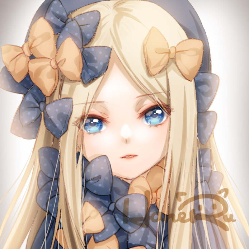abigail_williams_(fate/grand_order) black_bow blonde_hair blue_eyes bow close-up expressionless face fate/grand_order fate_(series) grey_background hair_bow haneru long_hair looking_at_viewer orange_bow parted_lips signature solo