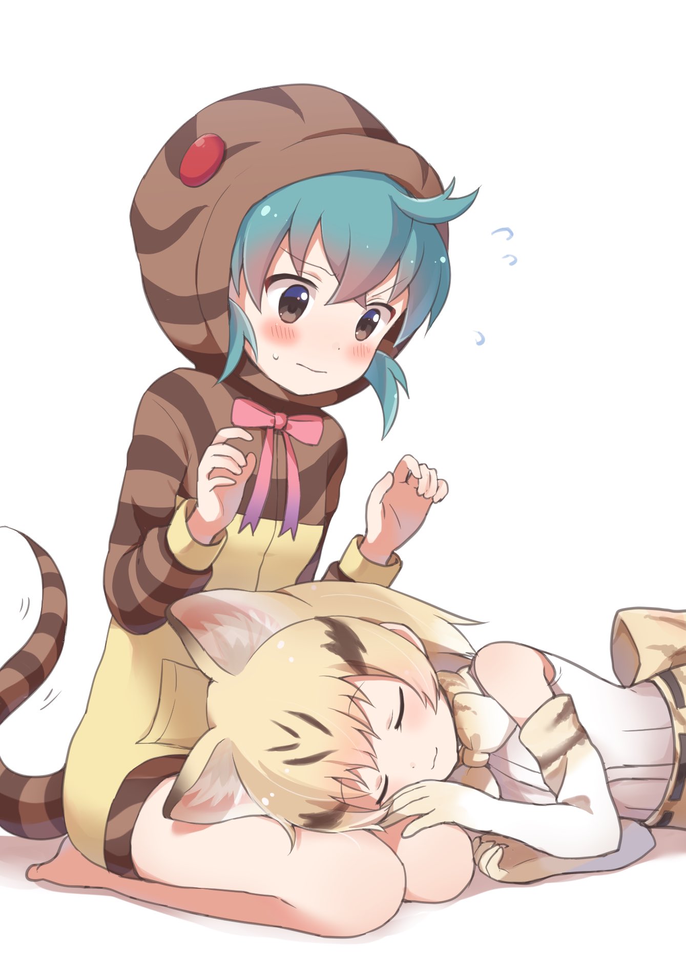 :3 animal_ears back_bow bare_legs barefoot belt blue_hair blush bow bowtie buchi_(y0u0ri_) cat_ears closed_eyes commentary_request elbow_gloves embarrassed eyebrows_visible_through_hair flying_sweatdrops gloves high-waist_skirt highres hood hoodie kemono_friends lap_pillow long_sleeves multicolored_hair multiple_girls neck_ribbon no_shoes ribbon sand_cat_(kemono_friends) seiza short_hair sitting skirt sleeveless snake_tail tail tsuchinoko_(kemono_friends)