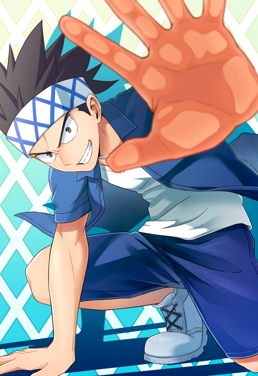 &gt;:) abiko_yuuji argyle argyle_background awase_yousetsu black_eyes black_hair blue_background blue_jacket blue_shorts boku_no_hero_academia grin hands headband highres jacket kneeling looking_at_viewer male_focus shirt shoes shorts smile sneakers solo spiked_hair white_shirt