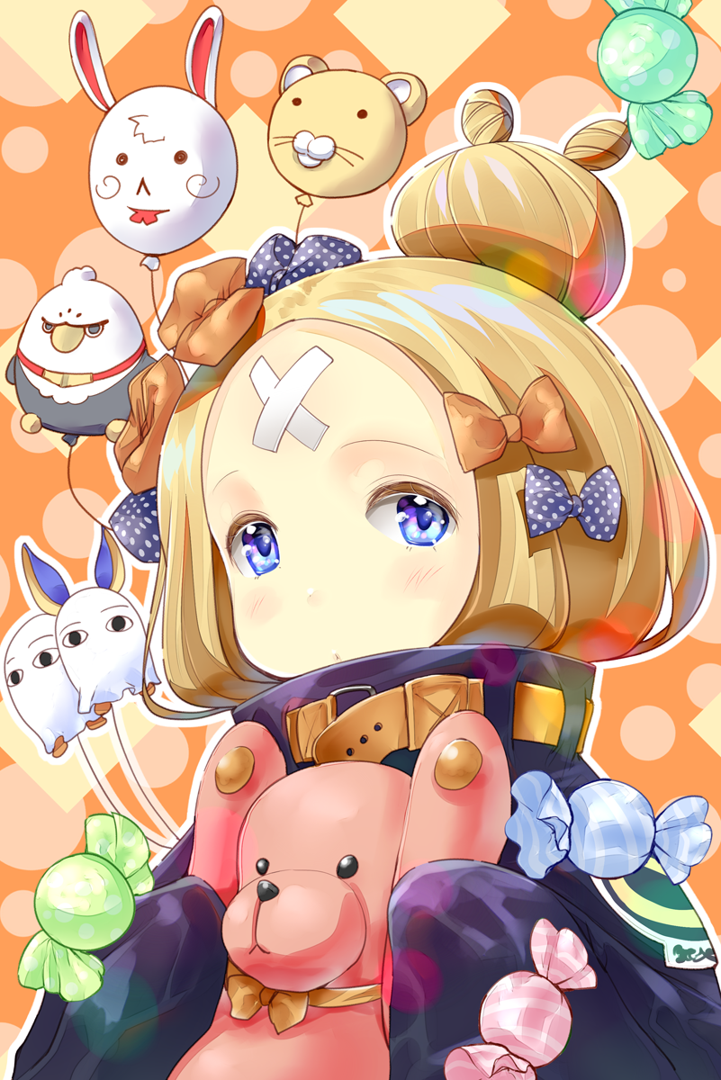 abigail_williams_(fate/grand_order) awa_(rosemarygarden) bangs black_bow black_jacket blonde_hair blue_eyes blush bow candy_wrapper closed_mouth commentary_request crossed_bandaids fate/grand_order fate_(series) fou_(fate/grand_order) hair_bow hair_bun head_tilt heroic_spirit_traveling_outfit highres holding holding_stuffed_animal jacket long_hair long_sleeves looking_at_viewer medjed orange_bow parted_bangs polka_dot polka_dot_bow sleeves_past_fingers sleeves_past_wrists solo stuffed_animal stuffed_toy teddy_bear