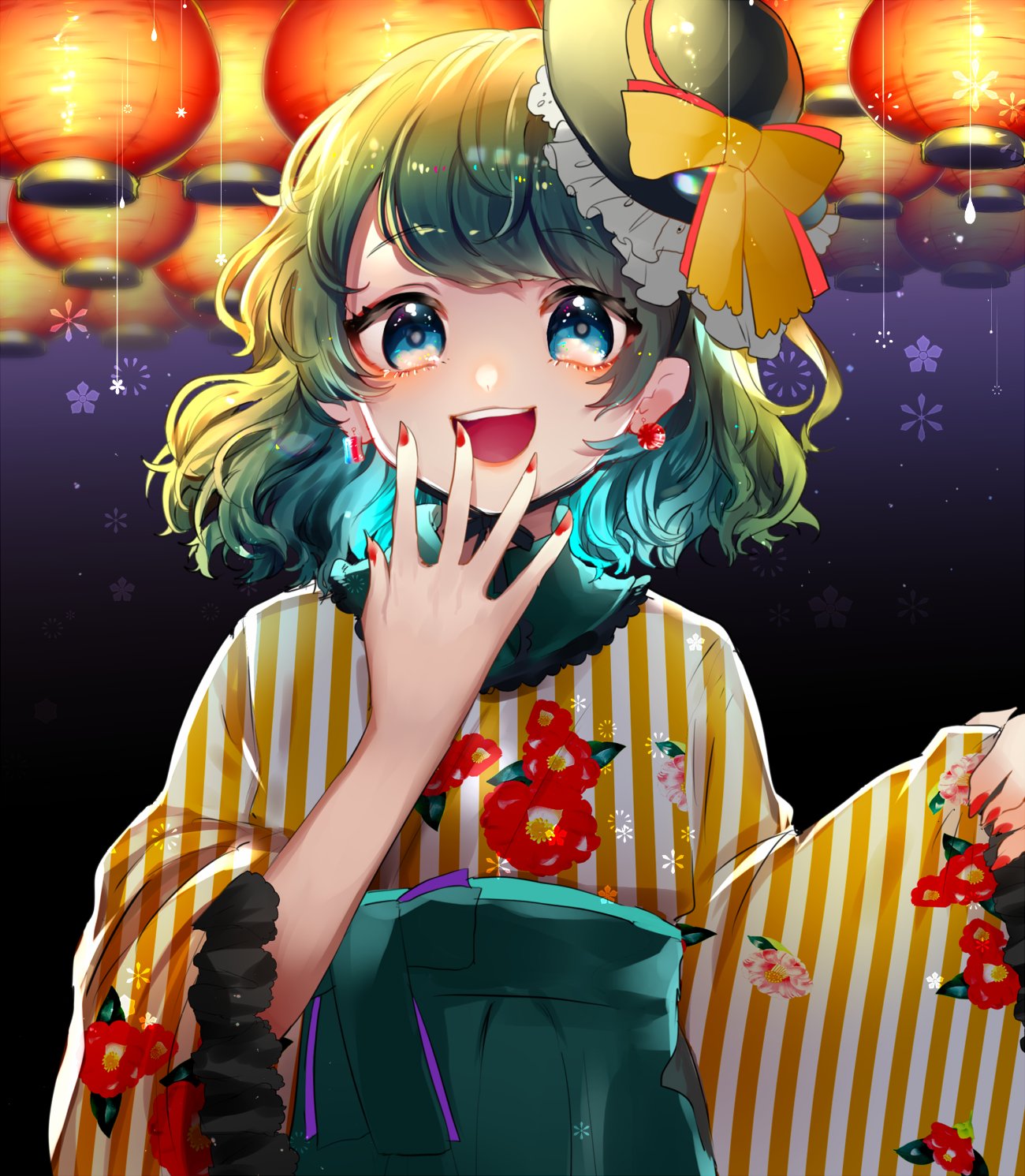 :d bangs black_background black_hat blue_eyes bow chin_strap commentary_request earrings eyebrows_visible_through_hair floral_print frilled_shirt_collar frilled_sleeves frills gradient gradient_background green_hair green_hakama hakama hand_up hat hat_bow highres japanese_clothes jewelry kimono komeiji_koishi lantern long_sleeves looking_at_viewer mini_hat nail_polish open_mouth paper_lantern purple_background red_bow red_nails smile solo striped suzune_hapinesu swept_bangs touhou unmoving_pattern upper_body vertical-striped_kimono vertical_stripes white_kimono wide_sleeves yellow_bow yellow_kimono