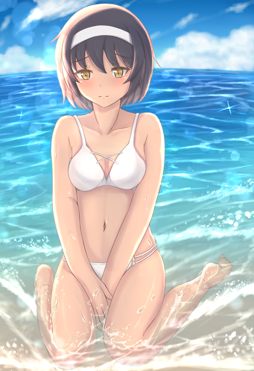 alternate_hair_length alternate_hairstyle bangs bare_arms bare_shoulders barefoot between_legs bikini blue_sky blush breasts brown_eyes brown_hair cleavage cloud collarbone day eyebrows_visible_through_hair girls_und_panzer hairband hand_between_legs highres huniend lens_flare navel ocean outdoors partially_submerged reizei_mako short_hair sitting skindentation sky solo swimsuit thighs wariza water wet white_bikini white_hairband