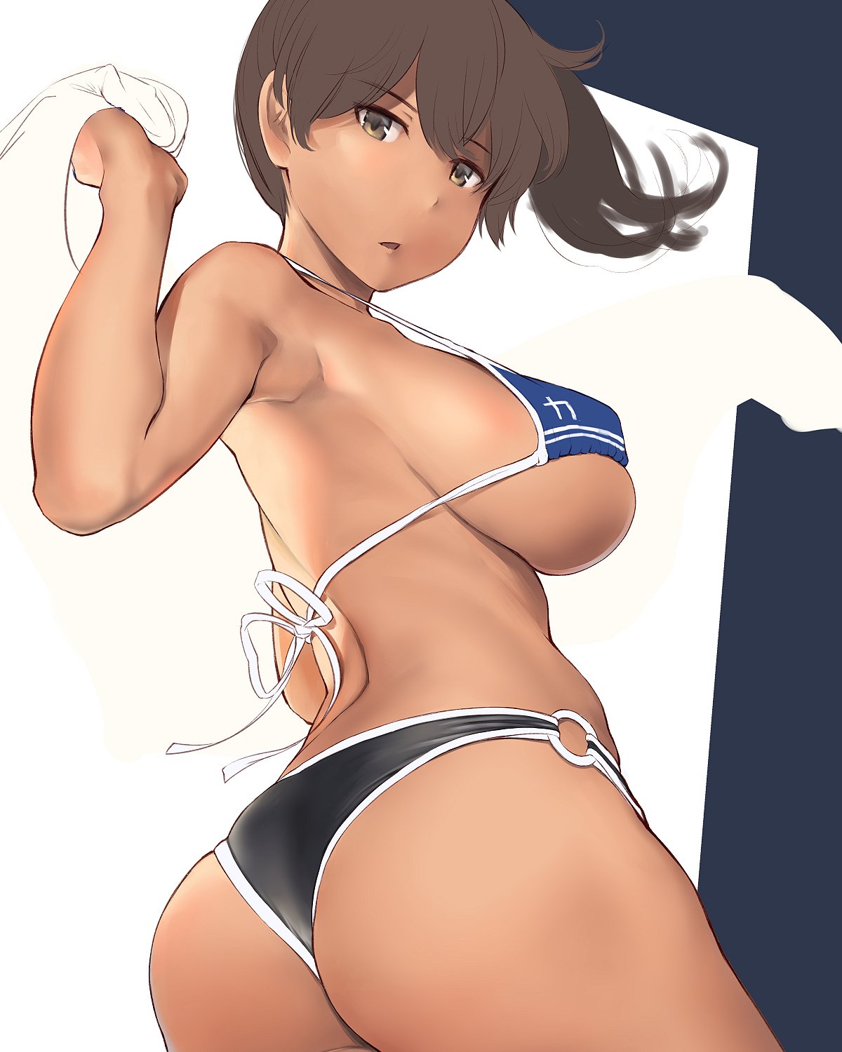 alternate_costume ass bikini breasts brown_eyes brown_hair commentary_request eyebrows_visible_through_hair hair_between_eyes highres kaga_(kantai_collection) kantai_collection large_breasts long_hair looking_at_viewer o-ring o-ring_bottom open_mouth parted_lips side_ponytail sideboob skindentation solo strap_gap swimsuit towel wa_(genryusui) work_in_progress