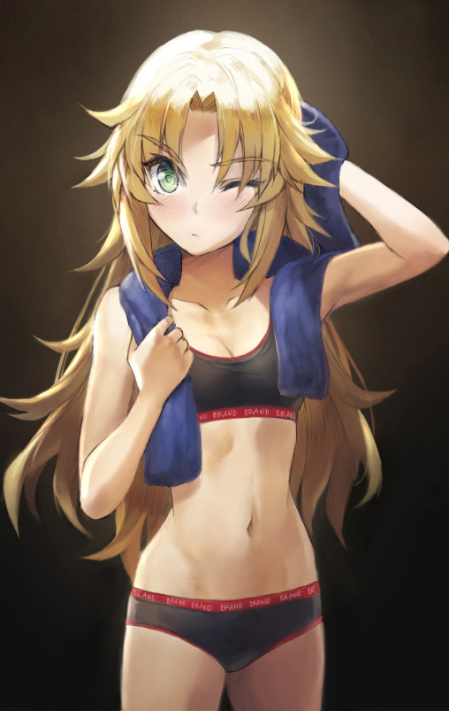 alternate_hairstyle arm_up bangs bare_arms black_bra black_panties blonde_hair blue_towel blush bra brand_name_imitation breasts cleavage clothes_writing collarbone commentary cowboy_shot drying drying_hair english_commentary eyebrows_visible_through_hair fate/apocrypha fate_(series) green_eyes hair_down long_hair mordred_(fate) mordred_(fate)_(all) navel one_eye_closed panties parted_bangs small_breasts solo sports_bra stomach toned tonee towel towel_around_neck underwear v-shaped_eyebrows very_long_hair