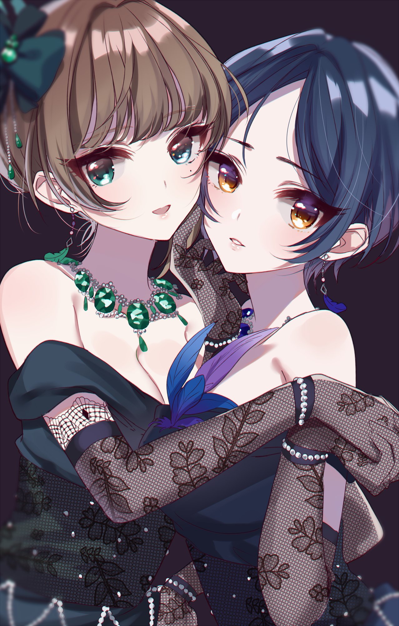 bangs bare_shoulders black_hair blue_dress blue_eyes blush body_blush bow bracelet breasts brown_hair cleavage collarbone dress earrings elbow_gloves emerald eyelashes feathers gloves green_bow green_dress green_eyes hair_bow hair_ornament hayami_kanade heterochromia highres holding_hands idolmaster idolmaster_cinderella_girls idolmaster_cinderella_girls_starlight_stage interlocked_fingers jewelry looking_at_viewer medium_breasts misumi_(macaroni) mole mole_under_eye multiple_girls mysterious_eyes_(idolmaster) necklace open_mouth parted_bangs parted_lips pearl_bracelet pretty_liar_(idolmaster) purple_background sapphire_(stone) short_hair simple_background smile swept_bangs takagaki_kaede tied_hair yellow_eyes