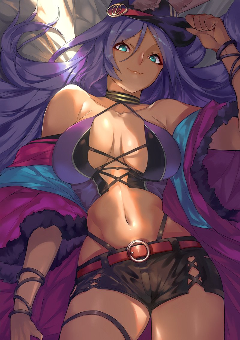 alternate_costume animal_ears aqua_eyes bangs bare_shoulders belt black_shorts breasts cleavage closed_mouth coat collarbone commentary_request cross-laced_clothes dark_skin dollar-cent_shop fate/grand_order fate_(series) hair_between_eyes halter_top halterneck hat hips large_breasts long_hair looking_at_viewer navel off_shoulder ohland open_clothes open_coat purple_coat purple_hair queen_of_sheba_(fate/grand_order) short_shorts shorts smile solo thigh_strap thighs
