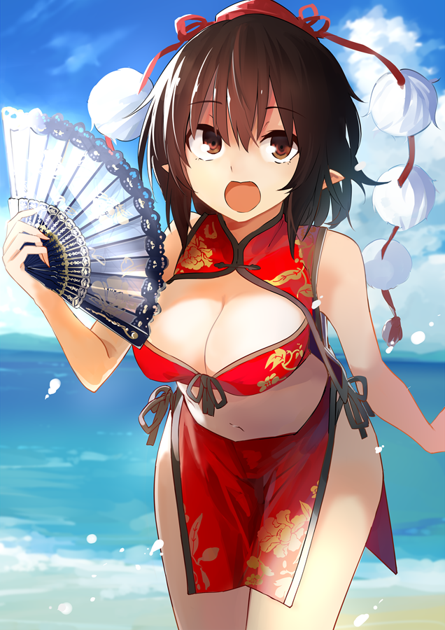 alternate_costume bangs bare_arms bare_shoulders beach black_hair blue_sky breasts brown_eyes china_dress chinese_clothes cleavage commentary_request cowboy_shot crop_top day dress eyebrows_visible_through_hair fan floral_print folding_fan front-tie_top hair_between_eyes hat holding holding_fan kamukamu_(ars) large_breasts leaning_forward looking_at_viewer midriff navel ocean open_mouth outdoors pelvic_curtain pointy_ears pom_pom_(clothes) red_skirt sand shameimaru_aya short_hair side-tie_skirt side_slit skirt sky solo standing stomach tassel thighs tokin_hat touhou water