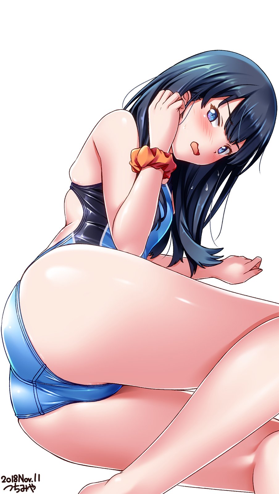 artist_name ass black_hair blue_eyes blue_swimsuit commentary_request competition_swimsuit dated feet_out_of_frame highres long_hair looking_at_viewer lying on_side one-piece_swimsuit orange_scrunchie scrunchie simple_background skindentation solo ssss.gridman swimsuit takarada_rikka tsuchimiya white_background wrist_scrunchie