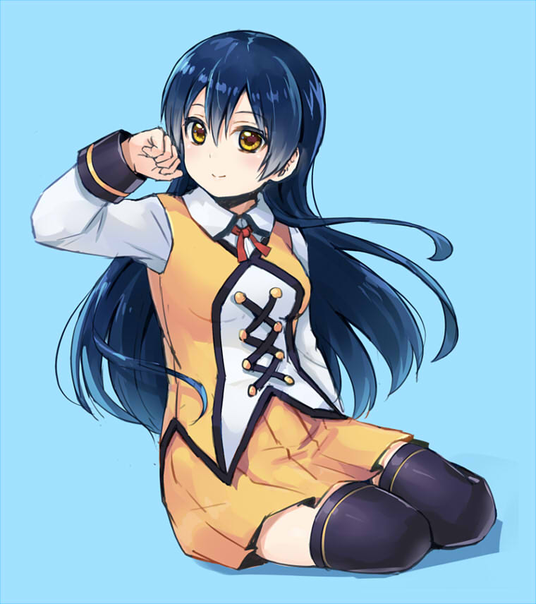 arm_up bangs black_legwear blue_background blue_hair closed_mouth commentary_request hair_between_eyes hand_in_hair hand_up long_hair looking_at_viewer love_live! love_live!_school_idol_project shirona002 simple_background sitting skirt smile solo sonoda_umi sunny_day_song thighhighs yellow_skirt yokozuwari