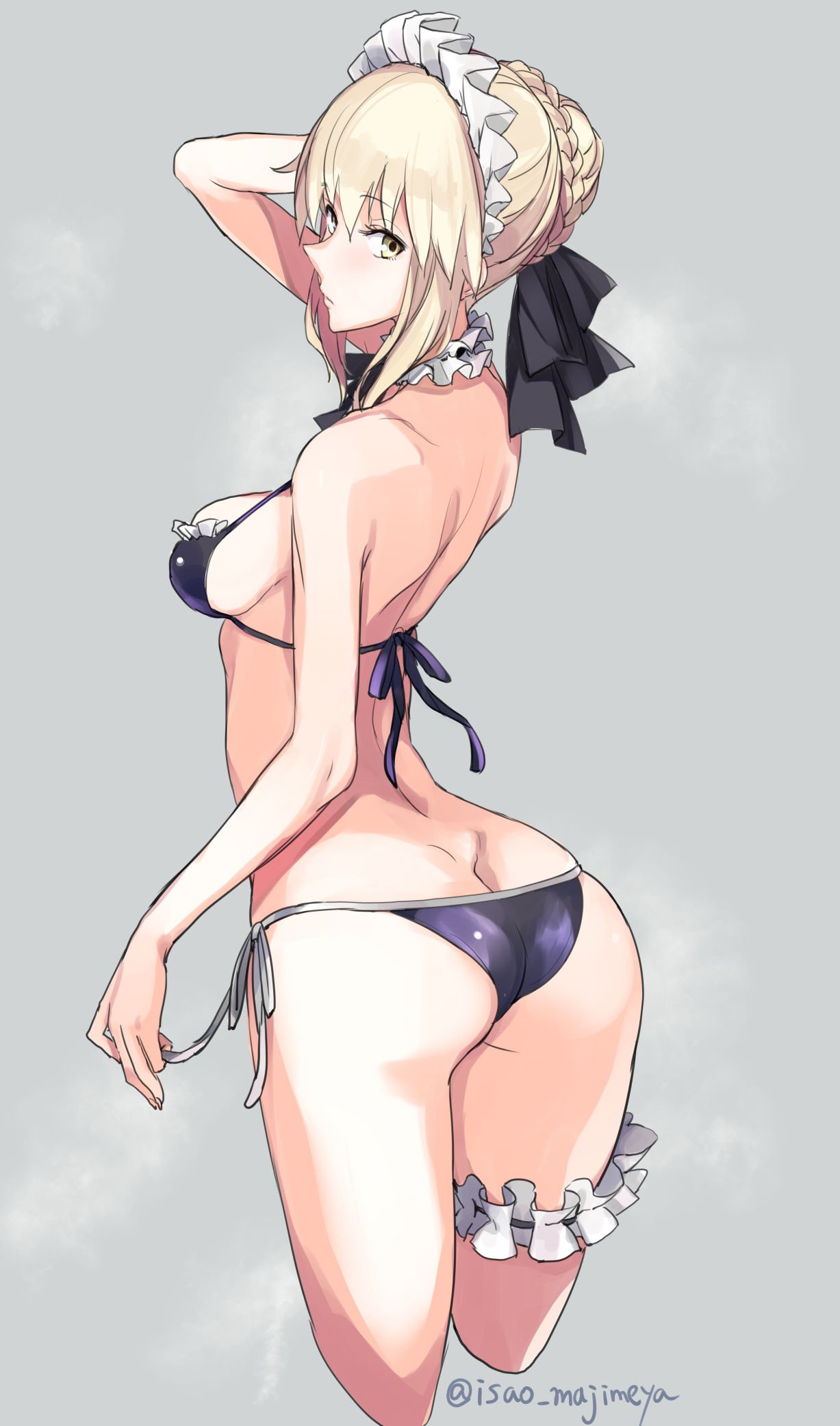 1girl artoria_pendragon_(all) artoria_pendragon_(swimsuit_rider_alter) ass bangs bikini black_bikini blonde_hair braid breasts commentary_request eyebrows_visible_through_hair fate/grand_order fate_(series) french_braid grey_background highres isao looking_at_viewer looking_back maid_headdress medium_breasts side-tie_bikini solo swimsuit thigh_strap twitter_username yellow_eyes