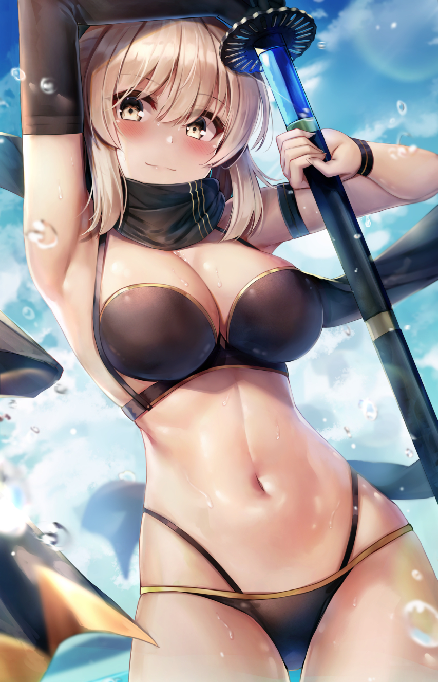 1girl arms_up bangs bare_shoulders bikini black_bikini black_gloves black_scarf blonde_hair blue_sky blush bow breasts cleavage closed_mouth drawing_sword fate/grand_order fate_(series) gloves hair_between_eyes hair_bow highres katana large_breasts looking_at_viewer motokonut multi-strapped_bikini navel okita_souji_(fate)_(all) okita_souji_(swimsuit_assassin)_(fate) scarf short_hair single_glove sky smile solo swimsuit sword water weapon wristband