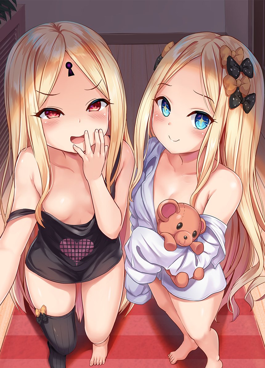 +_+ abigail_williams_(fate/grand_order) bangs bare_shoulders barefoot black_bow blonde_hair blue_eyes bow dual_persona fate/grand_order fate_(series) forehead hair_bow keyhole long_hair looking_at_viewer object_hug off-shoulder_shirt off_shoulder open_mouth orange_bow parted_bangs polka_dot polka_dot_bow red_eyes shimokirin shirt single_thighhigh sleeves_past_fingers sleeves_past_wrists smile stuffed_animal stuffed_toy t-shirt tank_top teddy_bear thighhighs very_long_hair