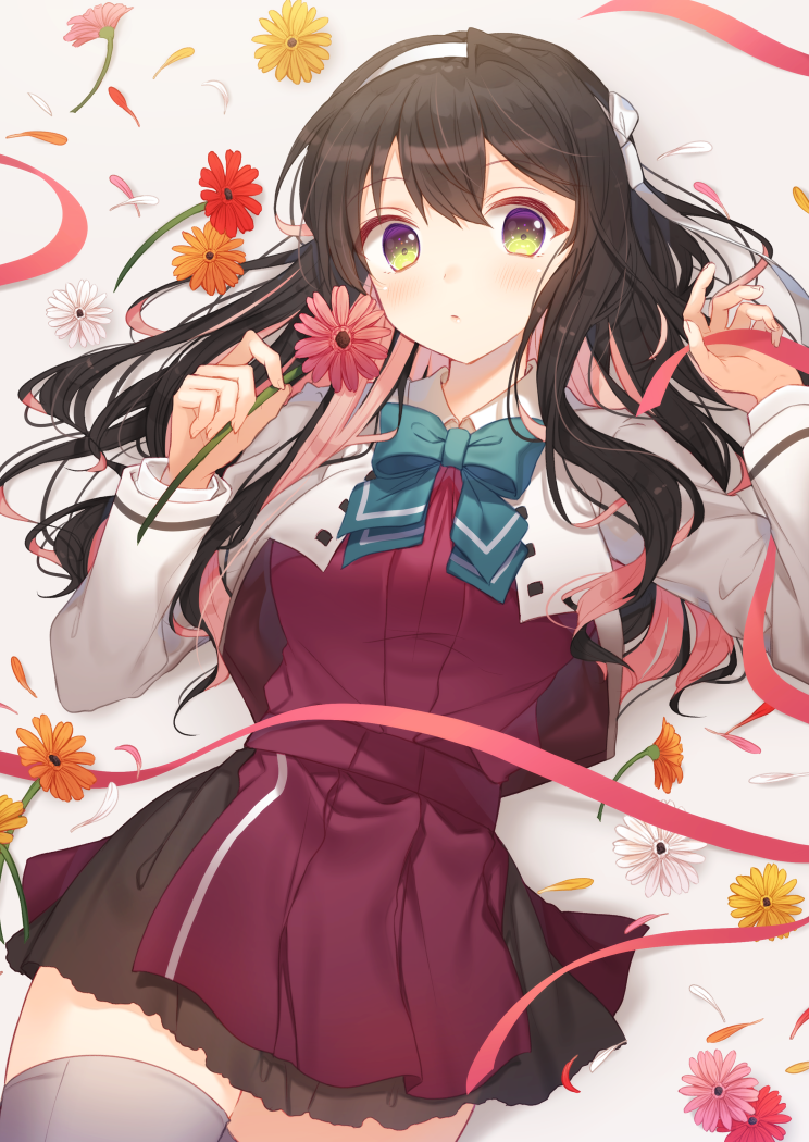 1girl black_hair blush bow bowtie breasts commentary_request dress eyebrows_visible_through_hair flower grey_legwear hair_between_eyes hairband hiiragi_souren kantai_collection large_breasts long_hair long_sleeves looking_at_viewer lying multicolored_hair naganami_(kantai_collection) on_back open_mouth pink_hair remodel_(kantai_collection) revision ribbon school_uniform shirt smile solo thighhighs two-tone_hair wavy_hair white_hairband white_shirt yellow_eyes zettai_ryouiki