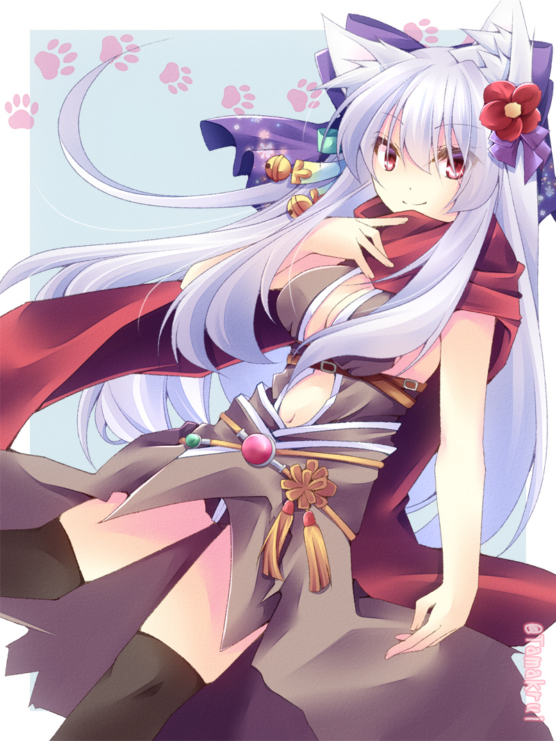 1girl animal_ears assassin_cross bell belt black_legwear blue_background bow breasts center_opening cleavage commentary_request dutch_angle eyebrows_visible_through_hair floral_print fox_ears hair_bow hair_ribbon japanese_clothes kimono large_breasts long_hair looking_at_viewer navel open_clothes open_kimono paw_background purple_bow ragnarok_online red_eyes red_neckwear ribbon scarf sidelocks sleeveless sleeveless_kimono smile solo tamak_rui tassel thighhighs twitter_username two-tone_background white_background white_hair
