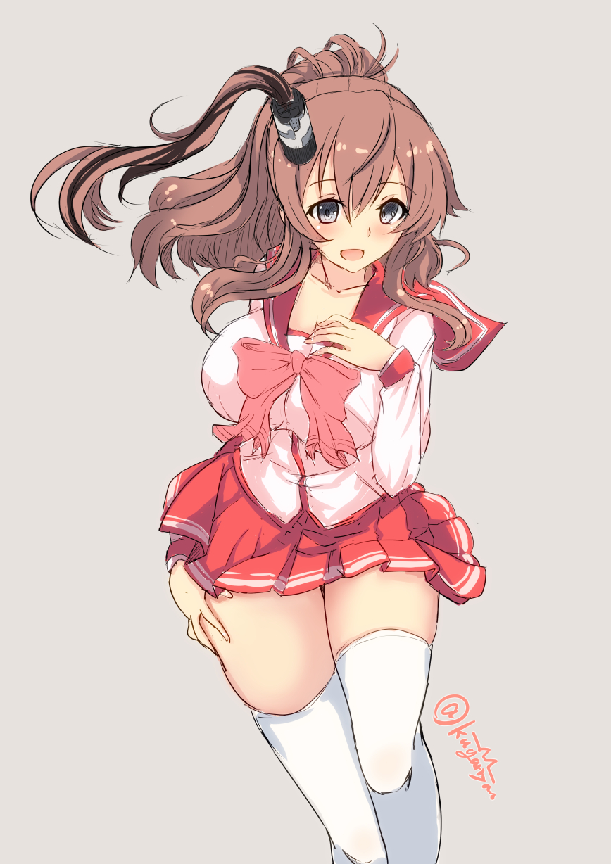 1girl blue_eyes blush breasts brown_eyes brown_hair cosplay hair_between_eyes highres kantai_collection kousaka_tamaki kuga_zankurou large_breasts long_hair long_sleeves pleated_skirt ponytail saratoga_(kantai_collection) school_uniform serafuku side_ponytail skirt smile solo thighhighs twintails white_legwear