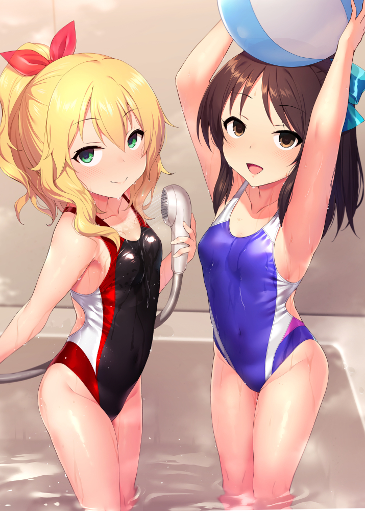 2girls :d arms_up ball bathtub beachball black_swimsuit blonde_hair blue_bow blue_swimsuit bow brown_eyes brown_hair collarbone commentary_request competition_swimsuit cowboy_shot empty_eyes flat_chest green_eyes hair_bow idolmaster idolmaster_cinderella_girls long_hair looking_at_viewer multiple_girls one-piece_swimsuit open_mouth ponytail sakurai_momoka satou_kuuki short_hair shower_head smile standing swimsuit tachibana_arisu wading water wet wet_clothes wet_swimsuit