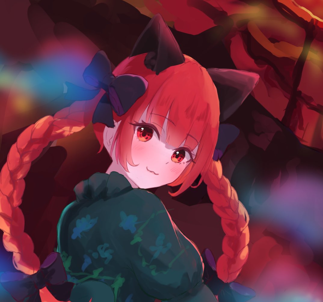 1girl :3 animal_ears black_bow blush bow braid cat_ears closed_mouth commentary_request dress extra_ears green_dress hair_bow kaenbyou_rin long_sleeves looking_at_viewer narutakaya red_eyes red_hair short_hair_with_long_locks solo touhou twin_braids