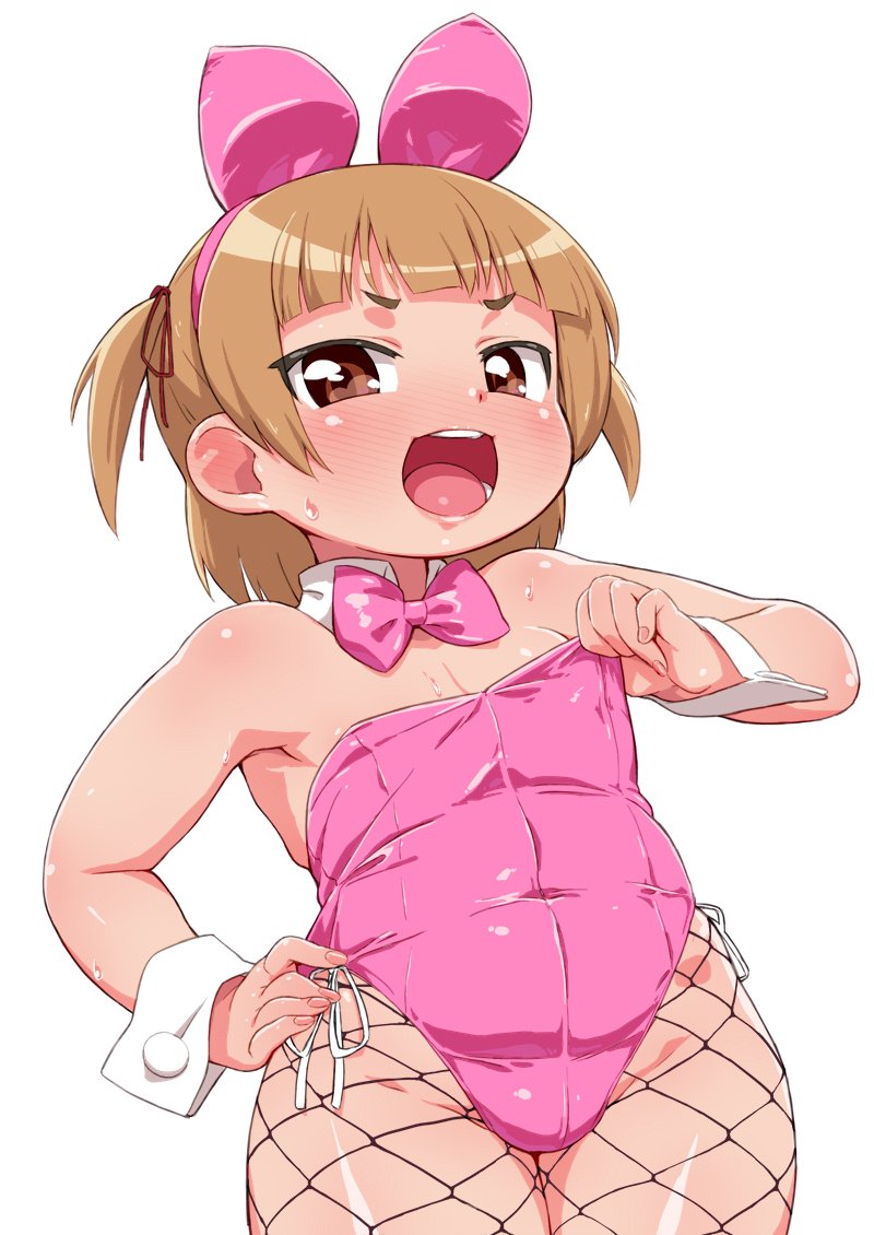 1girl bare_shoulders blush bow bowtie brown_eyes brown_hair bunnysuit detached_collar fingernails fishnet_legwear fishnets flat_chest hair_ribbon hairband hand_on_hip looking_at_viewer marui_mitsuba mitsudomoe open_mouth pink_hairband pink_neckwear ribbon senzoc short_hair side_ponytail simple_background solo sweat teeth white_background