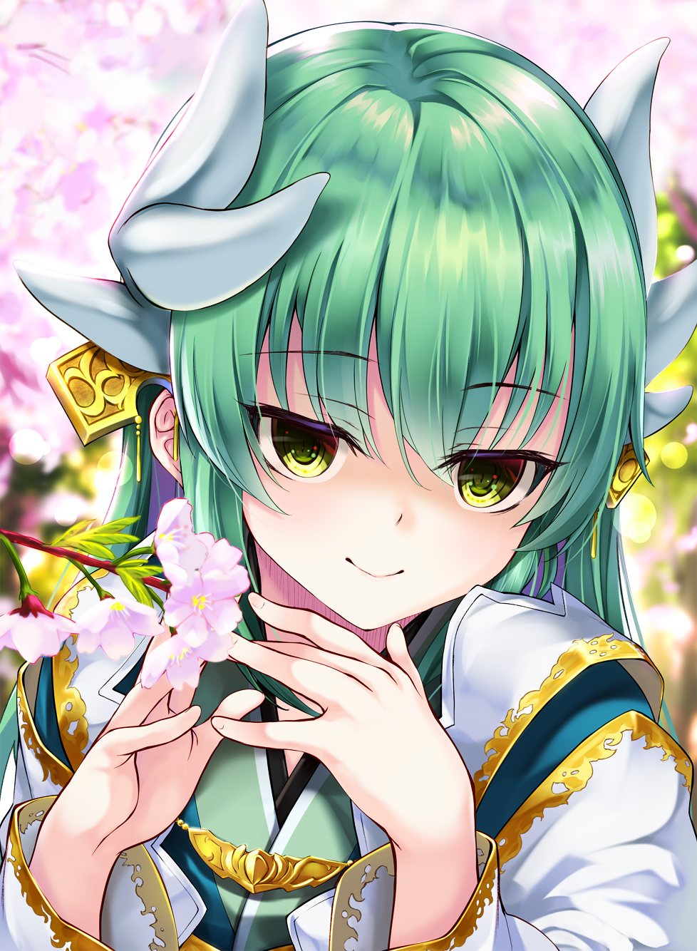 1girl bangs blurry blurry_background cherry_blossoms closed_mouth commentary_request depth_of_field eyebrows_visible_through_hair fate/grand_order fate_(series) fingernails flower green_eyes green_hair green_kimono hair_between_eyes hair_ornament hands_up highres hitsujibane_shinobu horns japanese_clothes kimono kiyohime_(fate/grand_order) long_hair long_sleeves looking_at_viewer pink_flower smile solo tree_branch upper_body white_kimono