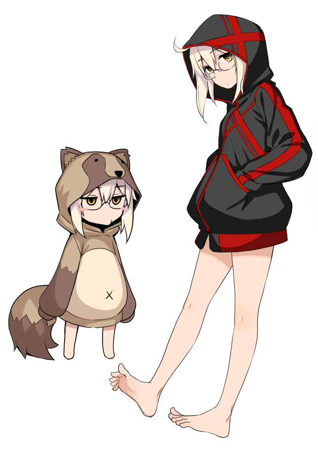 2girls ahoge animal_ears artoria_pendragon_(all) blonde_hair blush_stickers chibi commentary_request dual_persona eyebrows_visible_through_hair fate/grand_order fate_(series) glasses hair_between_eyes hands_in_pockets hood hoodie multiple_girls mysterious_heroine_x_(alter) namonashi raccoon_costume raccoon_ears raccoon_tail saber semi-rimless_eyewear smile tail yellow_eyes