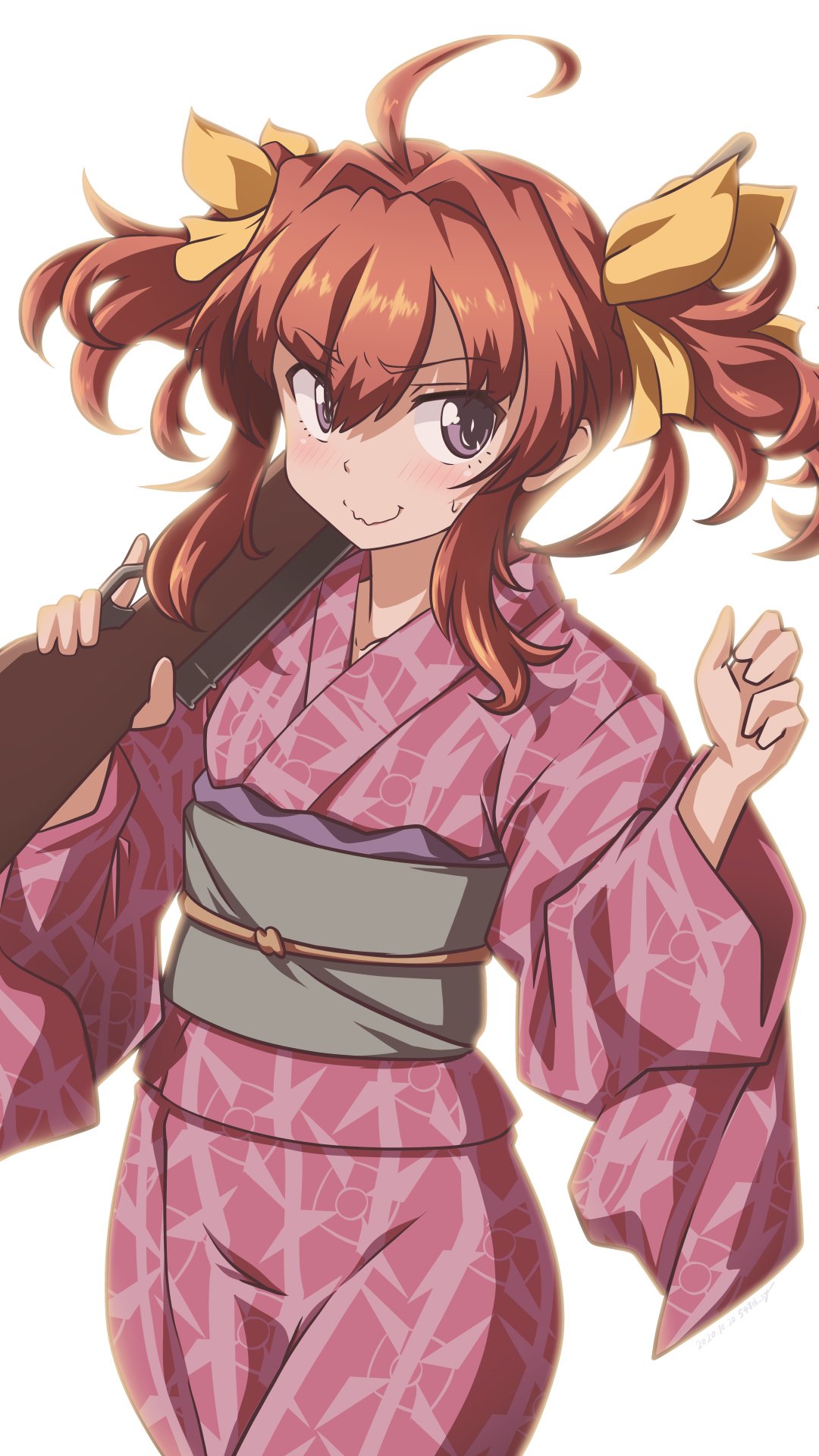 1girl 547th_sy ahoge alternate_hairstyle arashi_(kantai_collection) brown_eyes commentary_request gun hair_ribbon highres japanese_clothes kantai_collection kimono leaf_print looking_at_viewer medium_hair official_alternate_costume pink_kimono red_hair ribbon rifle simple_background solo trigger_discipline weapon white_background yellow_ribbon yukata