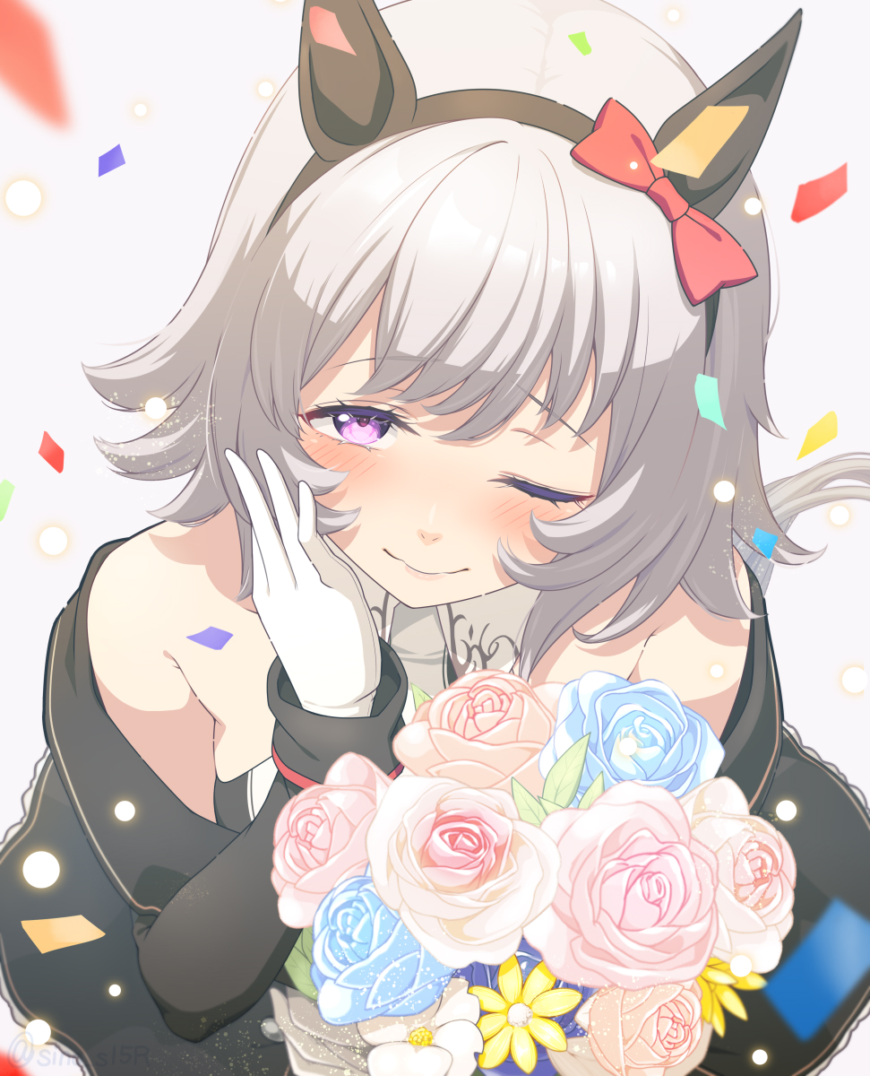 1girl animal_ears black_dress black_hairband blue_flower blue_rose blush bouquet bow closed_mouth commentary_request confetti curren_chan_(umamusume) dress ear_covers flower gloves grey_background grey_hair hairband highres holding holding_bouquet horse_ears horse_girl looking_at_viewer masaki_shino medium_bangs off-shoulder_dress off_shoulder one_eye_closed pink_flower pink_rose purple_eyes red_bow rose short_hair smile solo umamusume upper_body white_flower white_gloves yellow_flower