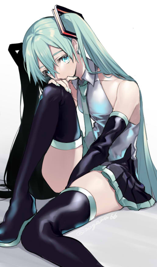 1girl bare_shoulders black_footwear black_skirt blue_eyes blue_hair blue_neckwear boots collared_shirt detached_sleeves hatsune_miku knee_up long_hair long_sleeves looking_at_viewer miniskirt necktie pleated_skirt shirt simple_background skirt sleeveless sleeveless_shirt sogawa solo thigh_boots thighhighs twintails very_long_hair vocaloid white_background white_shirt wing_collar