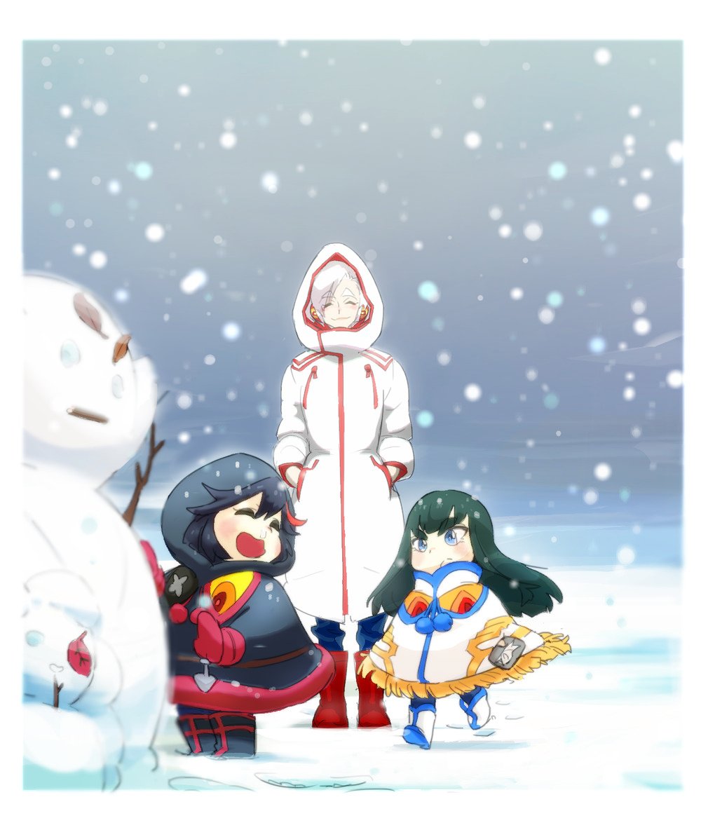 3girls :d =_= black_coat black_hair blue_eyes boots closed_eyes coat eyebrows gyosone hands_in_pockets junketsu kamui_(kill_la_kill) kill_la_kill kiryuuin_ragyou kiryuuin_satsuki long_hair matoi_ryuuko mother_and_daughter multicolored_hair multiple_girls open_mouth parent_and_child senketsu shinra-koketsu smile snow snowing snowman spoilers streaked_hair thick_eyebrows white_coat white_hair winter winter_clothes winter_coat