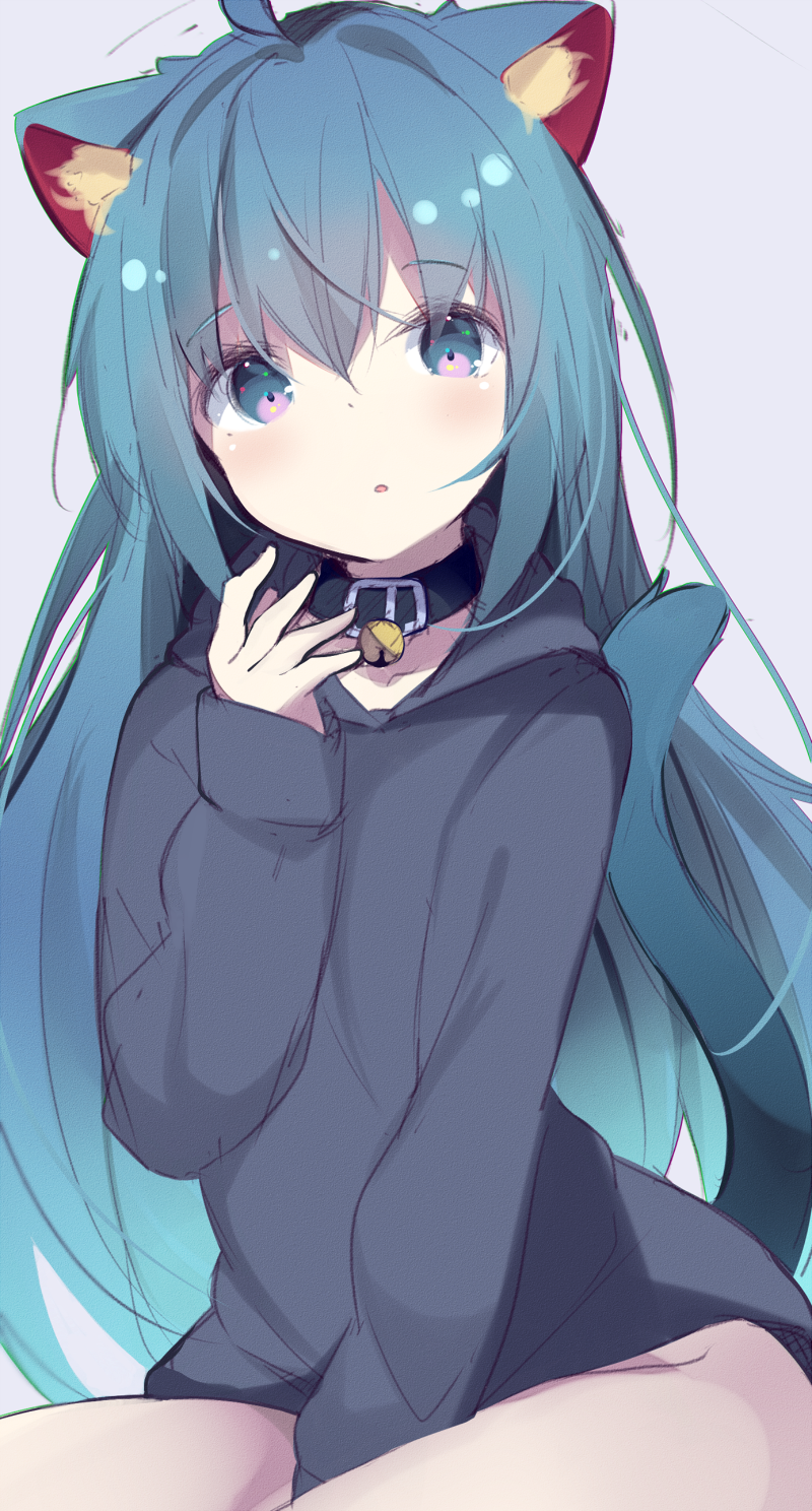 1girl :o ahoge animal_ear_fluff animal_ears bangs bell bell_collar between_legs black_collar black_hoodie blue_eyes blue_hair cat_ears cat_girl cat_tail collar eyebrows_visible_through_hair grey_background hair_between_eyes hand_between_legs hand_up highres hood hood_down hoodie jingle_bell kyuukon_(qkonsan) long_hair long_sleeves looking_at_viewer original parted_lips simple_background sitting sleeves_past_wrists solo tail very_long_hair