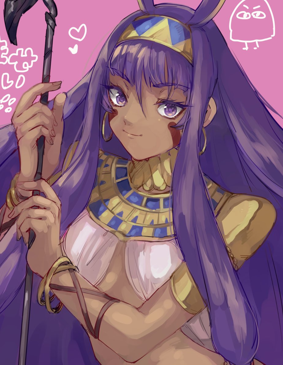 1girl akino_rinko animal_ears bracelet breasts commentary_request dark-skinned_female dark_skin earrings egyptian_clothes facepaint facial_mark fate/grand_order fate_(series) holding holding_staff hoop_earrings jackal_ears jewelry long_hair medium_breasts medjed_(fate) nitocris_(fate) purple_eyes purple_hair smile solo staff upper_body usekh_collar very_long_hair