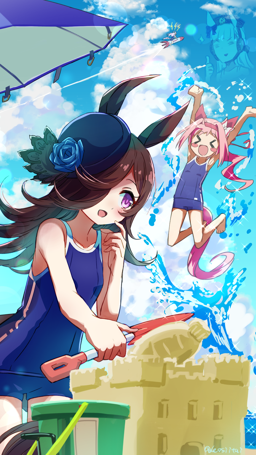 &gt;_&lt; 4girls :d =_= animal_ears bangs bare_arms bare_shoulders beach_umbrella black_headwear blue_bow blue_flower blue_rose blue_sky blue_swimsuit blush blush_stickers bow brown_hair brown_headwear bucket closed_eyes cloud cloudy_sky commentary_request day ear_bow eyebrows_visible_through_hair flower gold_ship_(umamusume) hair_over_one_eye haru_urara_(umamusume) hat hat_flower headband highres holding horse_ears horse_girl horse_tail kingin long_hair mejiro_mcqueen_(umamusume) multiple_girls one-piece_swimsuit open_mouth outdoors pink_hair ponytail projected_inset purple_eyes red_headband rice_shower_(umamusume) rocket rose sand_castle sand_sculpture sky smile sparkle swimsuit tail thumbs_up tilted_headwear trowel twitter_username umamusume umbrella v-shaped_eyebrows very_long_hair water xd