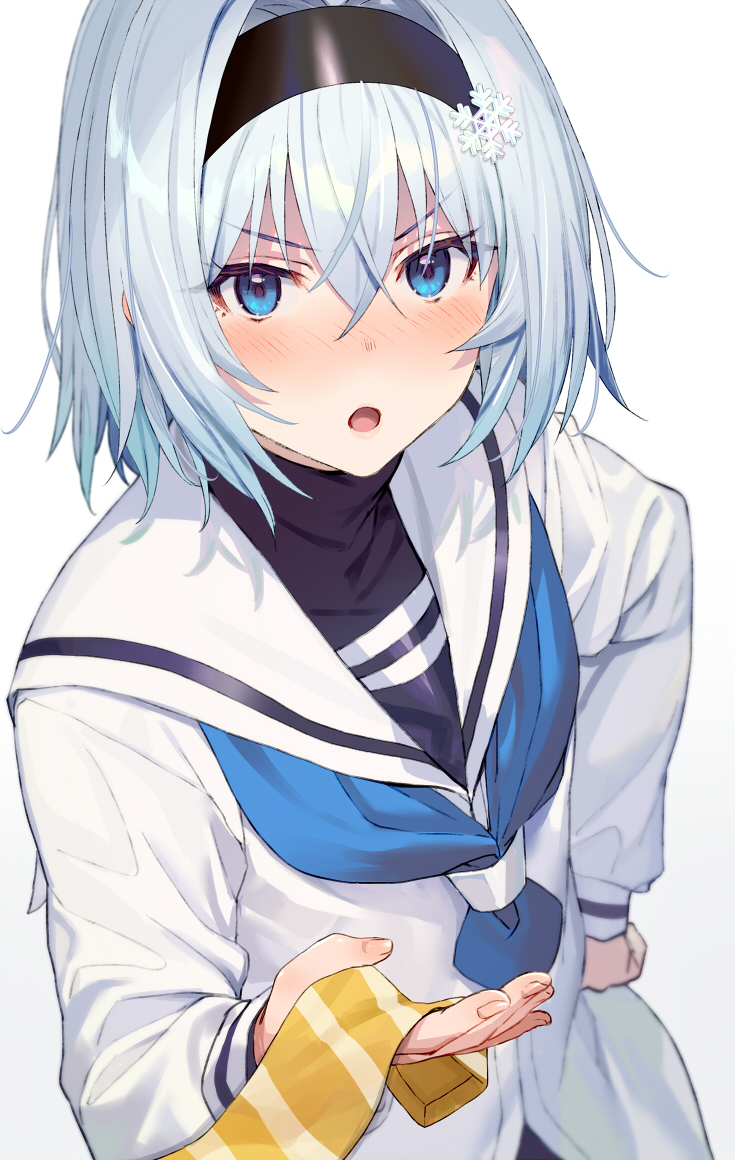 1girl black_hairband blue_eyes blue_hair blue_neckwear blush commentary_request eyebrows_visible_through_hair hair_ornament hairband hand_on_hip holding_necktie looking_at_viewer neckerchief necktie open_mouth ryuuou_no_oshigoto! sailor_collar school_uniform serafuku shiny shiny_hair shirabi shirt simple_background snowflake_hair_ornament solo sora_ginko white_background white_sailor_collar white_shirt yellow_neckwear