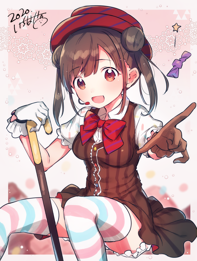 1girl :d asymmetrical_gloves bangs bloomers bow breasts brown_dress brown_gloves brown_hair collared_shirt commentary_request diagonal-striped_bow double_bun dress dress_shirt eyebrows_visible_through_hair feet_out_of_frame gloves ichihaya idolmaster idolmaster_shiny_colors looking_at_viewer medium_breasts mismatched_gloves puffy_short_sleeves puffy_sleeves red_bow red_eyes red_headwear shirt short_sleeves signature sleeveless sleeveless_dress smile solo sonoda_chiyoko star_(symbol) striped striped_headwear striped_legwear thighhighs twintails underwear white_bloomers white_gloves white_shirt