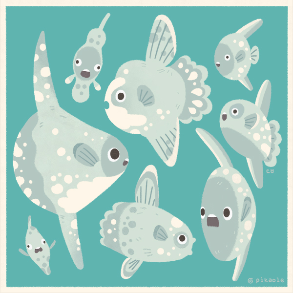 animal animal_focus artist_name blue_background border commentary_request fins fish from_side looking_at_viewer no_humans open_mouth original pikaole simple_background smile spots sunfish tail_fin white_border