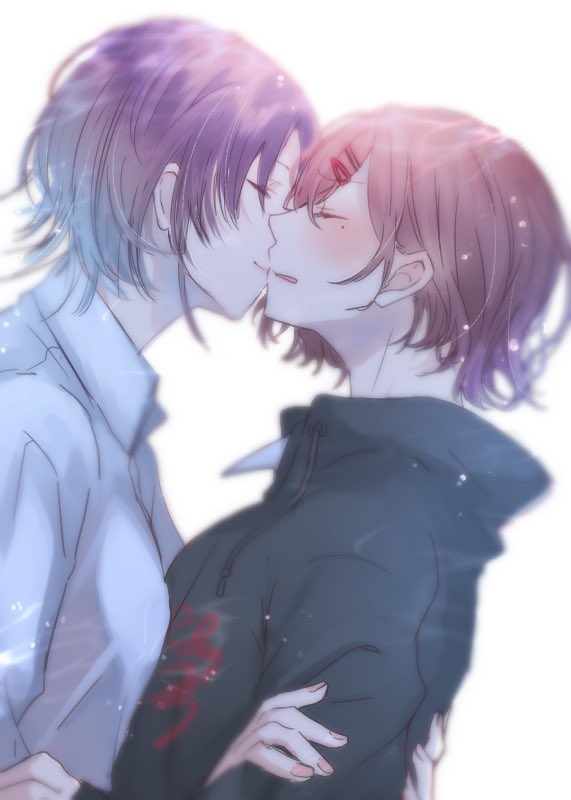 2girls asakura_tooru bangs black_jacket blush brown_hair closed_eyes hair_between_eyes hair_ornament hairclip higuchi_madoka idolmaster idolmaster_shiny_colors jacket kiss mole mole_under_eye multiple_girls parted_lips purple_hair rinto_(rint_rnt) shirt short_hair sideways_mouth simple_background smile symbol-only_commentary upper_body white_background white_shirt yuri