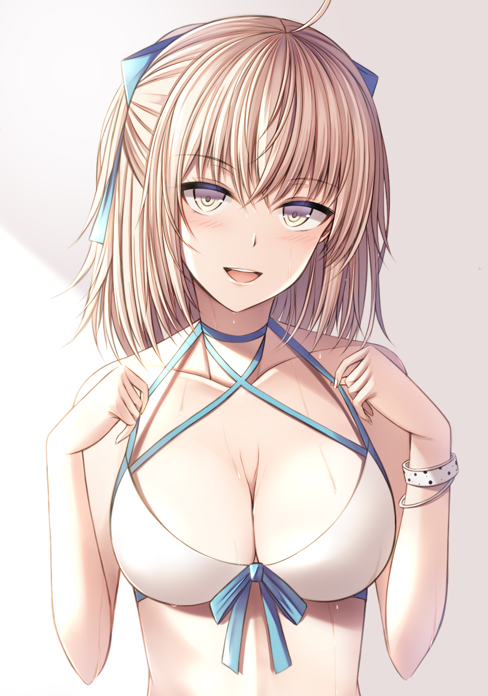 1girl ahoge aqua_bow bangs bikini blonde_hair blush bow bracelet breasts cleavage commentary_request eyebrows_visible_through_hair fate/grand_order fate_(series) hair_bow highres jewelry kanpyou_(hghgkenfany) large_breasts looking_at_viewer okita_j._souji_(fate) okita_souji_(fate) open_mouth shadow short_hair smile solo swimsuit upper_body wet white_bikini yellow_eyes
