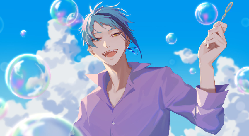 13_(bbr584607091) 1boy aqua_hair arm_up black_hair blue_sky bubble bubble_blowing bubble_wand cloud collared_shirt commentary earrings hair_over_one_eye highres jade_leech jewelry long_sleeves looking_at_viewer male_focus multicolored_hair open_mouth outdoors popped_collar purple_shirt sharp_teeth shirt single_earring sky smile solo streaked_hair symbol-only_commentary teeth twisted_wonderland upper_body yellow_eyes