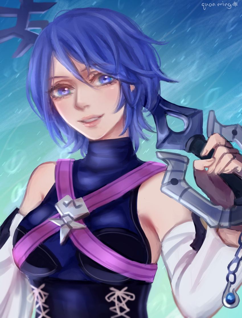 aqua_(kingdom_hearts) blue_eyes blue_hair highres keyblade kingdom_hearts quan_ming smile weapon