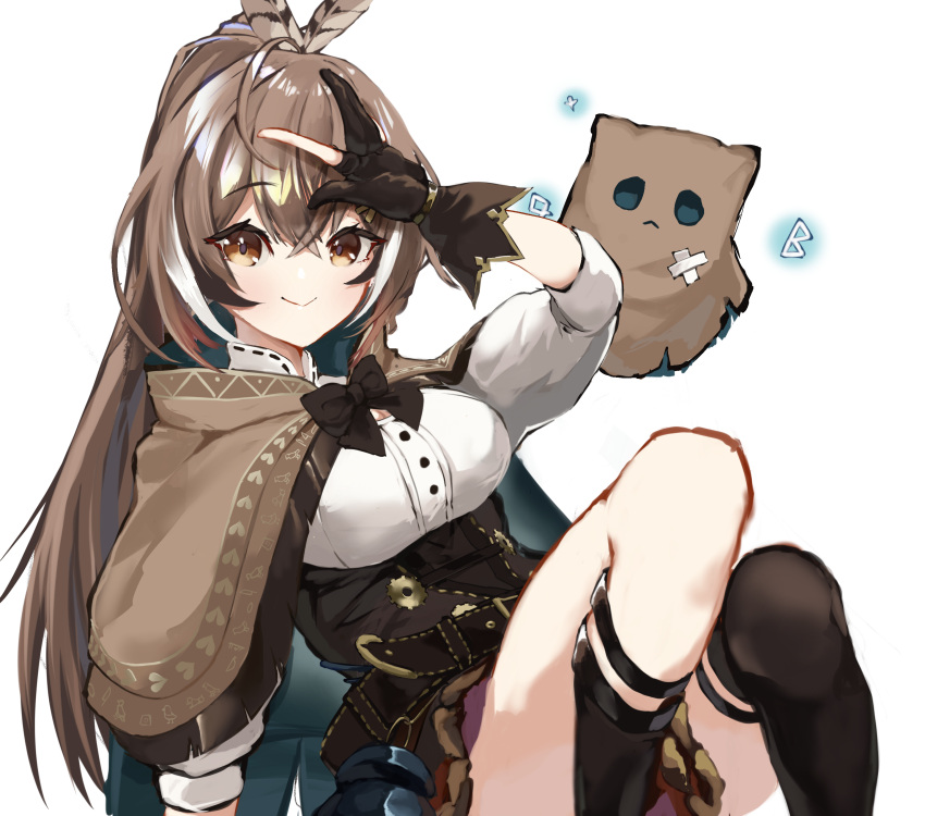 1girl absurdres ahoge asymmetrical_legwear bag brown_eyes brown_gloves brown_hair cape commentary eyebrows_visible_through_hair feather_hair_ornament feathers friend_(nanashi_mumei) gloves hair_ornament highres hololive hololive_english kneehighs long_hair looking_at_viewer multicolored_hair nanashi_mumei noor7 paper_bag partially_fingerless_gloves ponytail runes simple_background single_kneehigh single_thighhigh smile streaked_hair thighhighs virtual_youtuber white_background white_hair