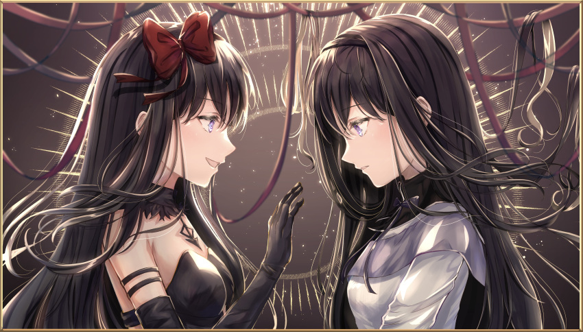 2girls absurdres akemi_homura akuma_homura arm_at_side backlighting bare_shoulders black_background black_choker black_gloves black_hair black_hairband blurry blurry_background breasts capelet choker circle dual_persona elbow_gloves expressionless eye_contact eyebrows_visible_through_hair eyelashes fabric face-to-face floating_hair framed gloves grey_capelet hair_behind_ear hair_ribbon hairband hand_up high_collar highres light_particles long_hair long_sleeves looking_at_another mahou_shoujo_madoka_magica mahou_shoujo_madoka_magica_movie medium_breasts multiple_girls neck_ribbon parted_lips profile purple_eyes purple_ribbon red_ribbon ribbon shiny shiny_hair shirt sideboob simple_background smile straight_hair strapless ukiukikiwi2525 upper_body very_long_hair white_shirt