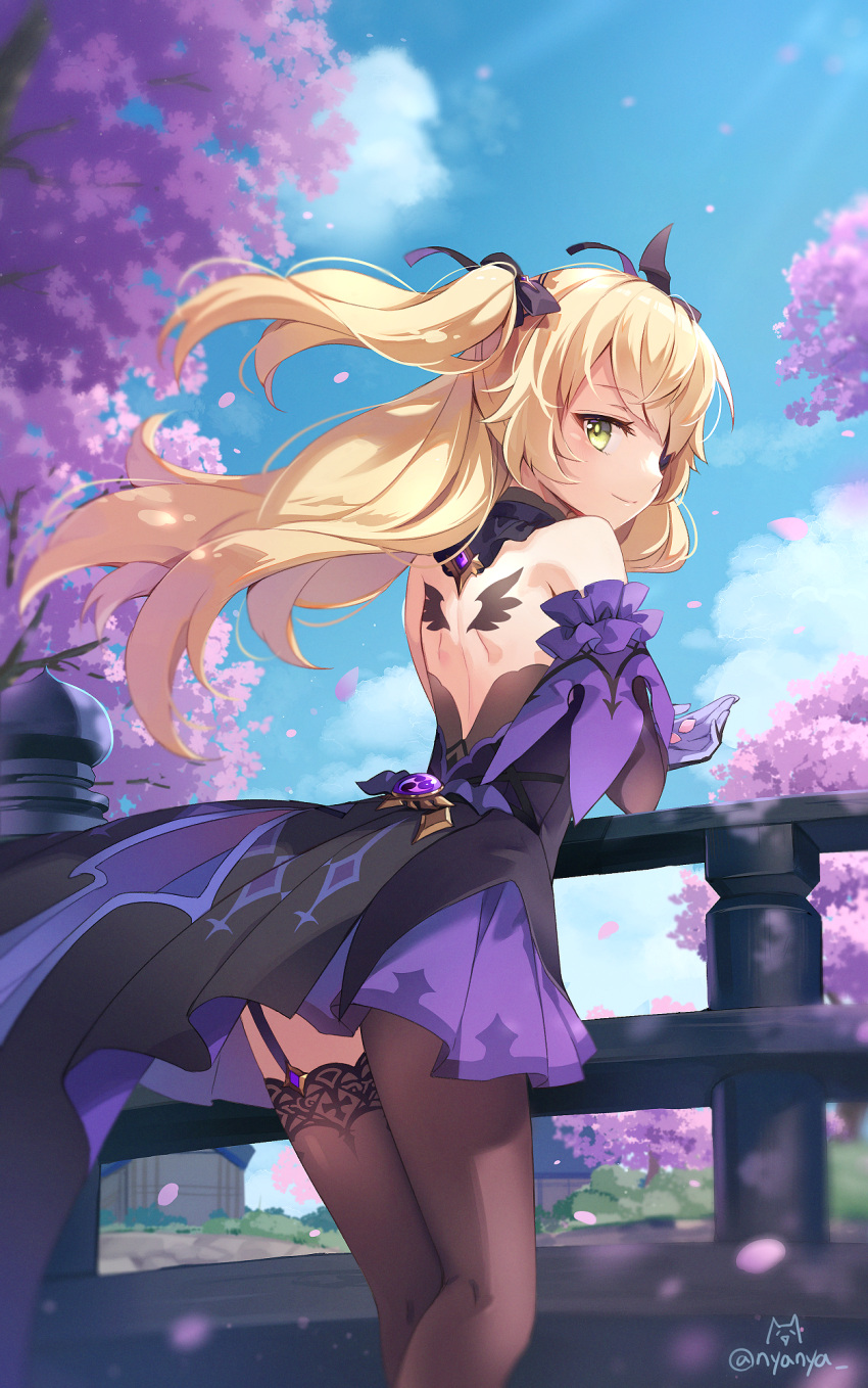 1girl backless_dress backless_outfit bangs bare_shoulders black_dress blonde_hair blue_sky blush branch brown_legwear closed_mouth cloud commentary_request day dress eyebrows_visible_through_hair eyepatch fischl_(genshin_impact) floating_hair garter_straps genshin_impact green_eyes highres leaning_forward long_hair looking_at_viewer looking_back nyanya outdoors railing single_leg_pantyhose single_thighhigh sky smile solo thighhighs twitter_username two_side_up very_long_hair