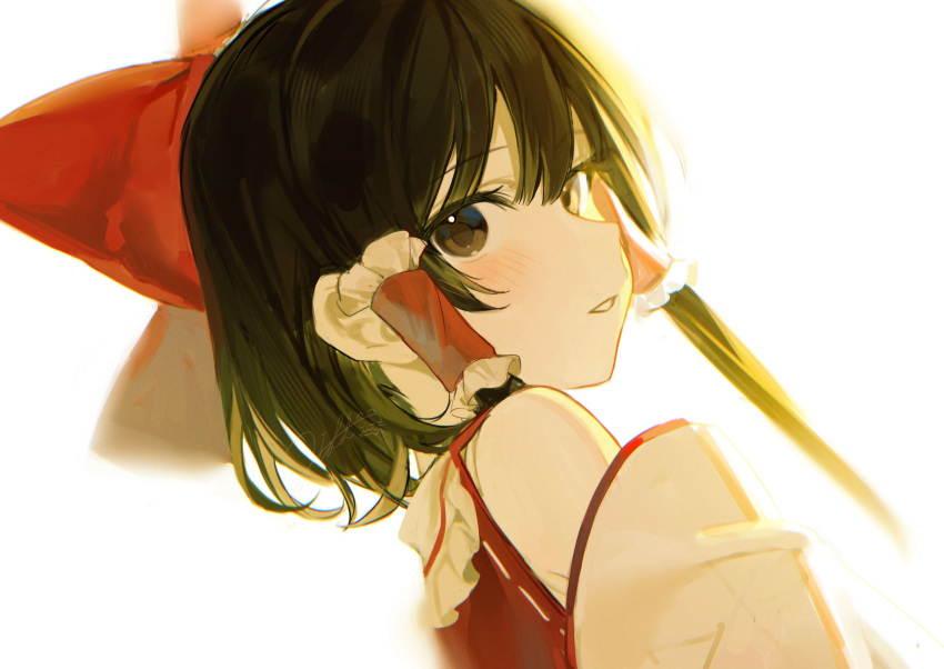 1girl backlighting bangs bare_shoulders blush bow brown_eyes brown_hair detached_sleeves dutch_angle face frilled_bow frills hair_bow hair_tubes hakurei_reimu highres jill_07km light_smile looking_at_viewer looking_back parted_lips red_bow ribbon_trim sidelocks simple_background solo touhou white_background