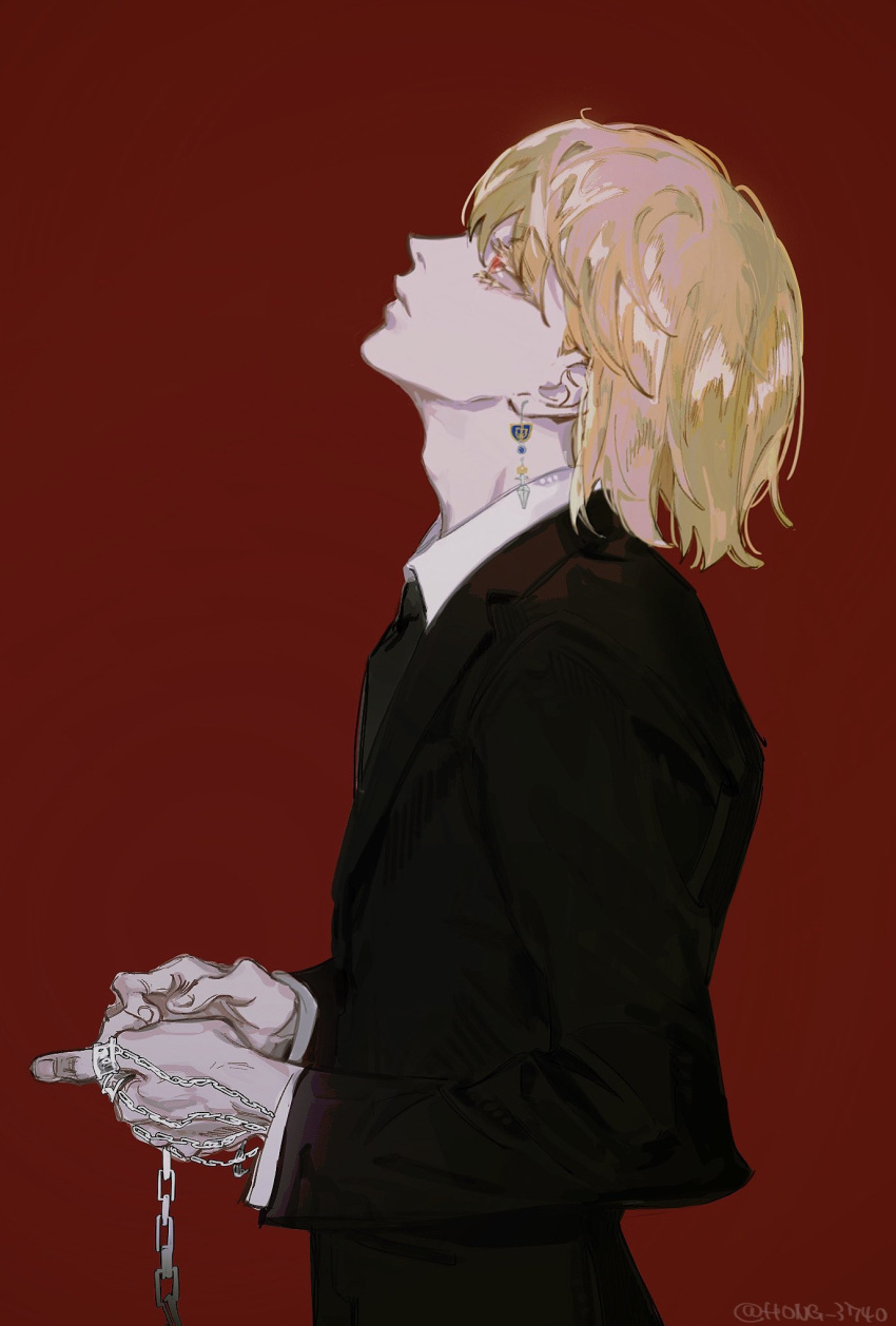 1boy adam's_apple black_jacket black_necktie blonde_hair chain closed_mouth collared_shirt colored_eyelashes earrings eyelashes formal from_side frown highres hong_3740 hunter_x_hunter jacket jewelry kurapika long_sleeves looking_away looking_up multiple_rings necktie own_hands_together profile red_background red_eyes ring sad shirt short_hair solo suit twitter_username upper_body white_shirt