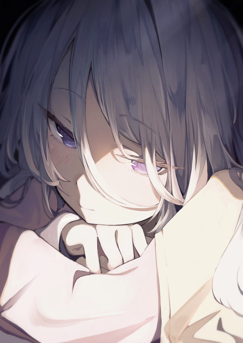 1girl absurdres blue_archive blush close-up closed_mouth half-closed_eyes highres hina_(blue_archive) hina_(pajamas)_(blue_archive) long_hair long_sleeves looking_at_viewer official_alternate_costume pajamas pink_pajamas purple_eyes rotroto solo upper_body white_hair