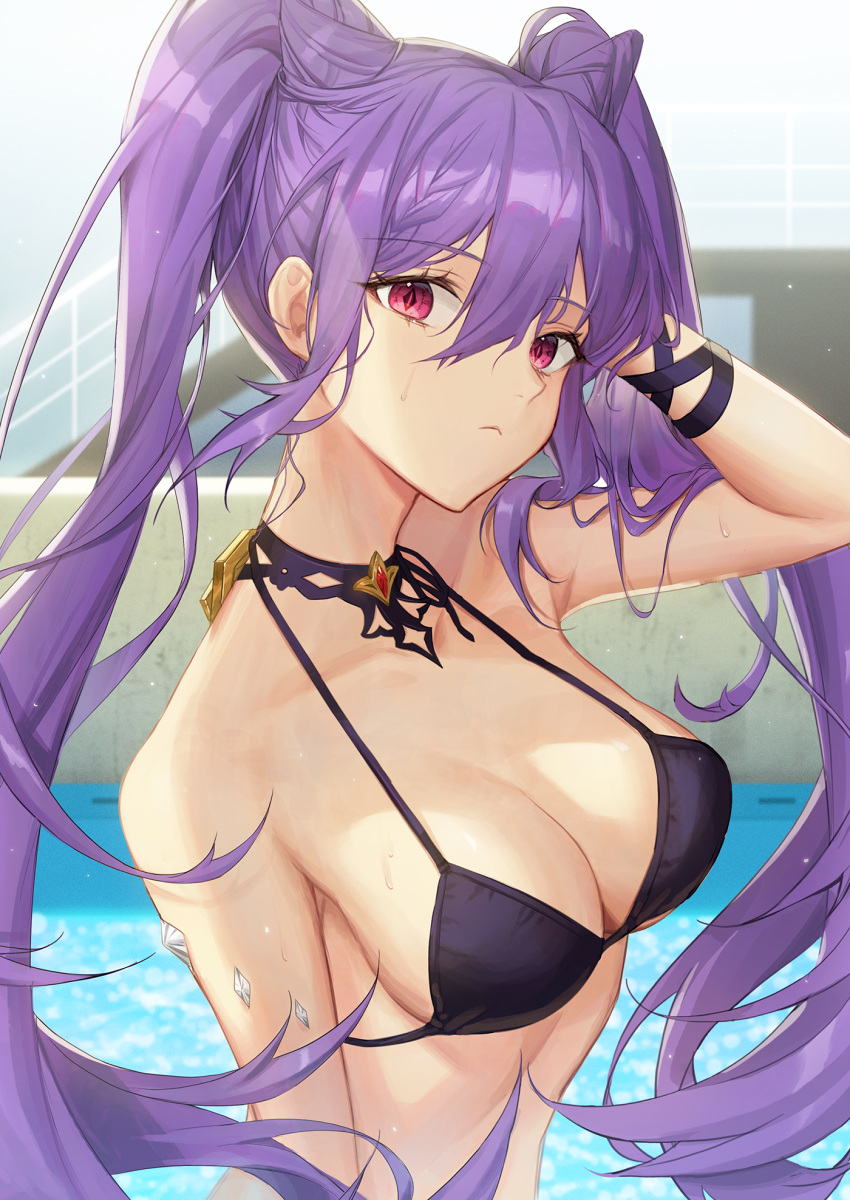 1girl bare_shoulders bikini bikini_top_only black_bikini black_choker blurry breasts choker cleavage closed_mouth collarbone cone_hair_bun depth_of_field double_bun from_side genshin_impact hair_between_eyes hair_bun halterneck hand_in_own_hair head_tilt highres hyun9164 keqing_(genshin_impact) large_breasts long_hair looking_at_viewer medium_breasts outdoors pool purple_hair red_eyes solo string_bikini swimsuit twintails upper_body water wet wristband