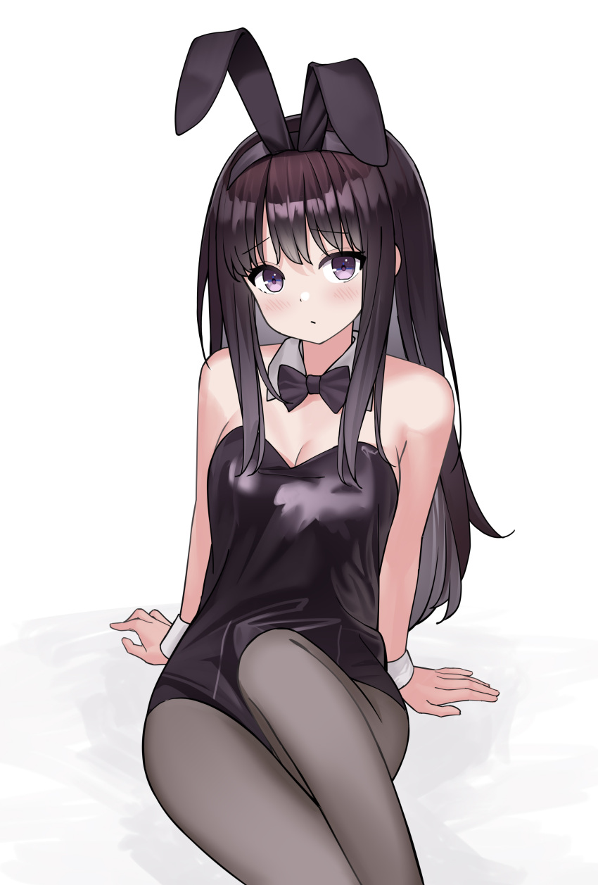 1girl absurdres animal_ears bangs black_bow black_bowtie black_hair black_hairband black_leotard blush bow bowtie breasts cleavage commentary_request detached_collar fake_animal_ears grey_pantyhose hairband highres inoue_takina leotard long_hair looking_at_viewer lycoris_recoil nagisa_(cxcx5235) pantyhose playboy_bunny purple_eyes rabbit_ears simple_background sitting solo white_background wristband