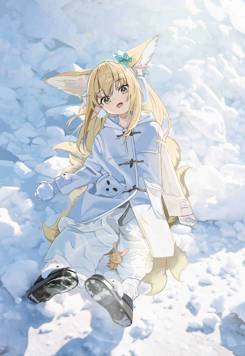 1girl absurdres alternate_costume animal_ears arknights auguste blonde_hair choshanland_plushy_(arknights) commentary_request fox_ears fox_girl fox_tail full_body green_eyes highres kitsune kyuubi long_hair looking_at_viewer multiple_tails open_mouth sitting snow solo suzuran_(arknights) tail winter